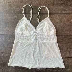 Vassarette Cream Lace Camisole